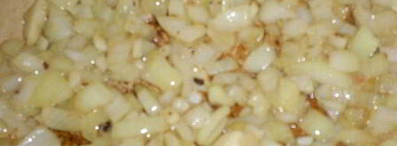 итальянский томатный суп с сосисками. Шаг 2