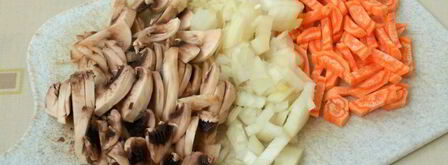 щавелевый суп с капустой и шампиньонами. Шаг 2