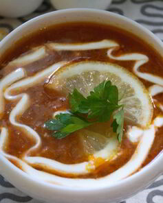 Домашняя мясная солянка