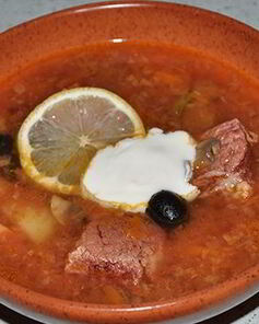 Солянка с грибами в мультиварке