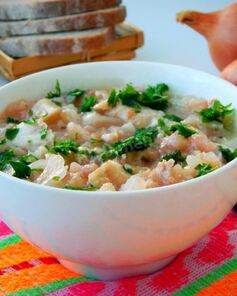 Солянка с капустой картошкой и мясом