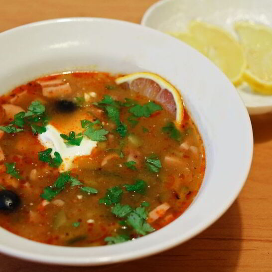 Рецепт солянка с копченостями