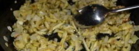 солянка сборная с колбасой. Шаг 5