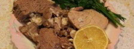 солянка со свининой в мультиварке. Шаг 4