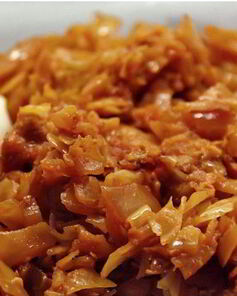 Вкусная солянка из капусты