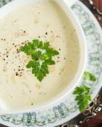 Куриный суп-пюре с миндалем