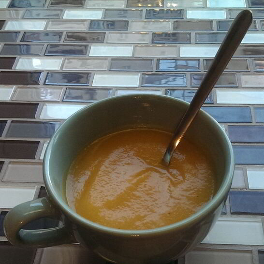 Рецепт овощной суп-пюре с кабачками и чесноком