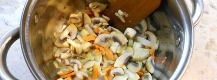 суп-пюре из кабачков и шампиньонов. Шаг 2