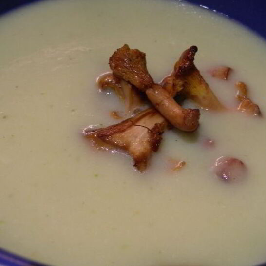 Рецепт суп-пюре из цукини с лисичками