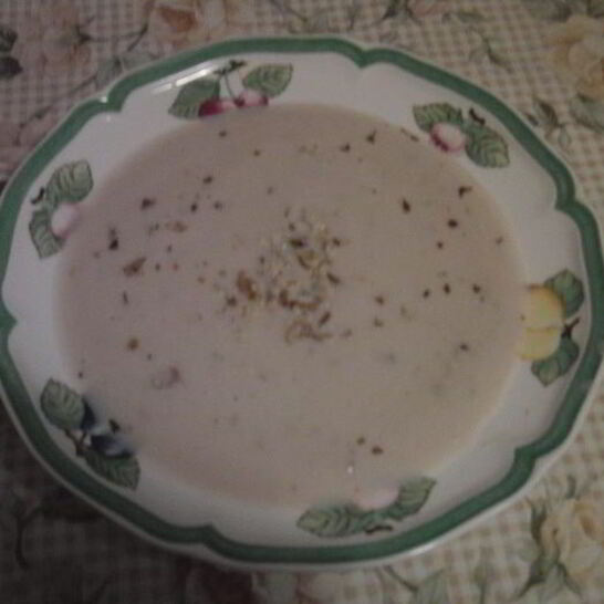 Рецепт суп-пюре из цветной капусты с грецкими орехами