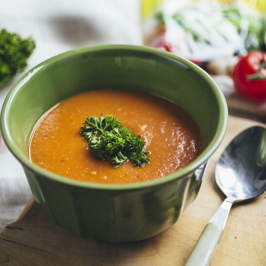 Рецепт томатный суп-пюре с розмарином