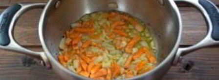 суп с колбасой. Шаг 2