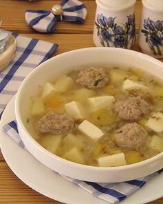 Сырный суп с фрикадельками