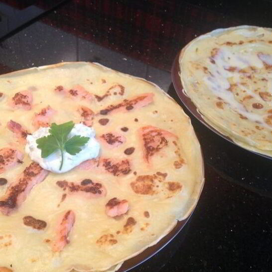 Рецепт блины с припеком с форелью и с яблоком