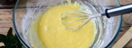 блины с вишней под сметаной. Шаг 3