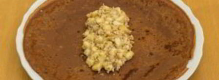 шоколадные блинчики с бананами и орехами. Шаг 14