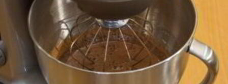 шоколадные блинчики с бананами и орехами. Шаг 3