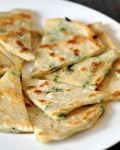 Вегетарианские блинчики с зеленым луком