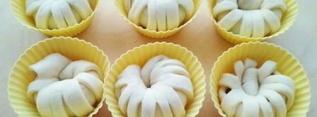 булочки с глазированными яблоками. Шаг 8