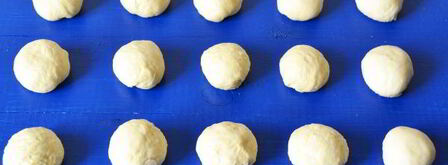 булочки с клубникой. Шаг 12