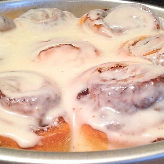 Рецепт булочки с корицей и сливочной поливкой