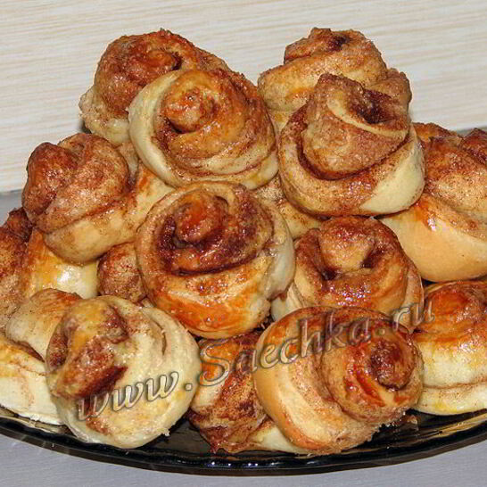 Рецепт булочки с корицей в виде розочек