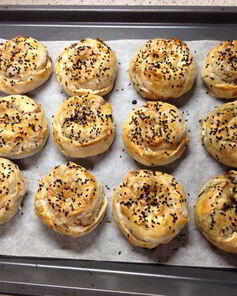 Булочки со шпинатом из теста фило