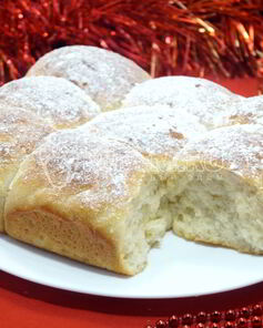 Рождественские булочки с корицей