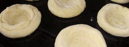 ватрушка с творогом по-русски. Шаг 6