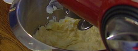 чизкейки со сладким перцем на листьях салата. Шаг 3