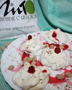 Десерт Хворост под снегом