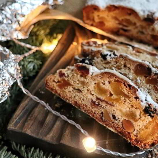 Рецепт чудесный дрожжевой штоллен