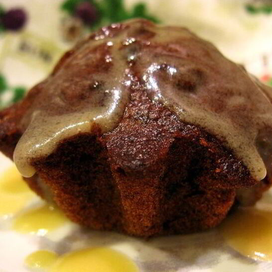 Рецепт финиковые кексы с карамельным соусом