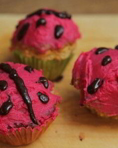 Капкейки Божьи коровки