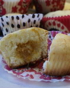 Кексы с джемом внутри