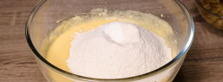 кексы с изюмом. Шаг 8