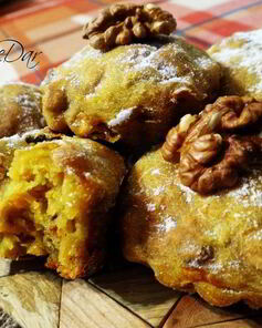 Мягкие пряные кексы с тыквой и грецким орехом