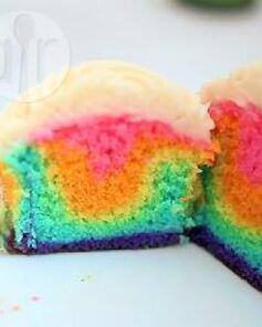 Радужные капкейки