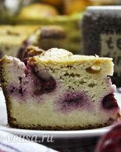 Творожный кекс с вишней