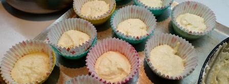 творожные кексики с кремом и джемом. Шаг 6