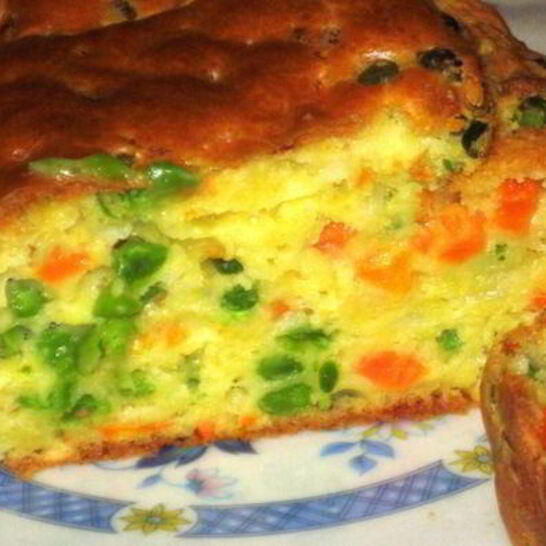 Рецепт закусочный кекс с морковью и зеленым горошком