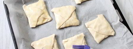 хачапури из слоеного теста. Шаг 11