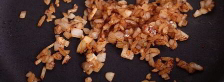 батоны на пшеничной закваске с беконом и луком. Шаг 6