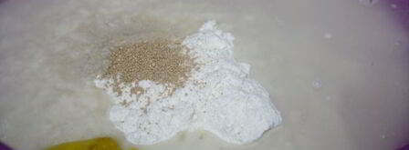 чиабатта с луком. Шаг 2