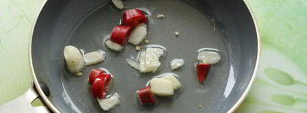 хлеб с тыквой, чесноком и перцем. Шаг 2