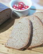 Цельнозерновой хлеб на закваске