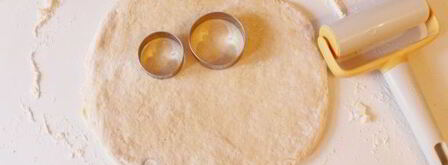 хворост на молоке. Шаг 7