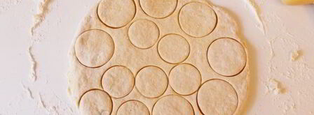 хворост на молоке. Шаг 8