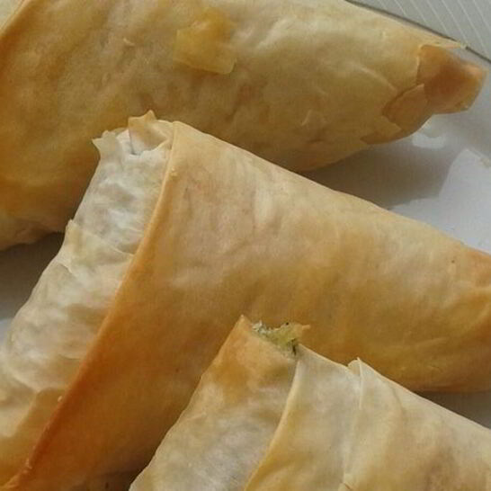 Рецепт конвертики из теста фило со шпинатом и картофелем