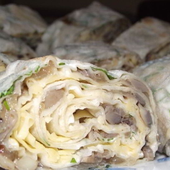 Рецепт лаваш с грибами и сыром